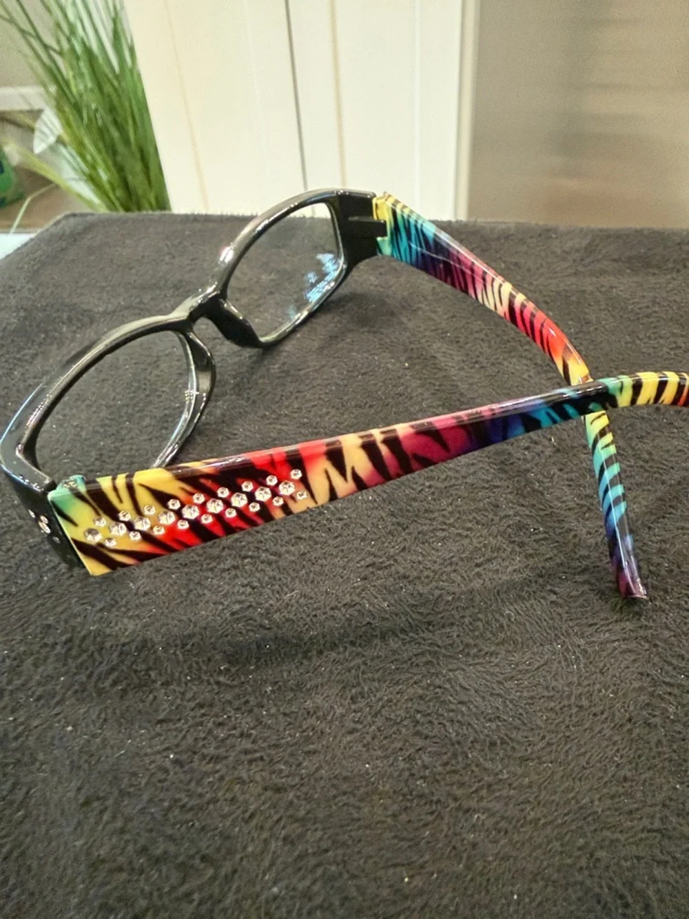 Source Unknown Purple Glitter Kids Sunglasses